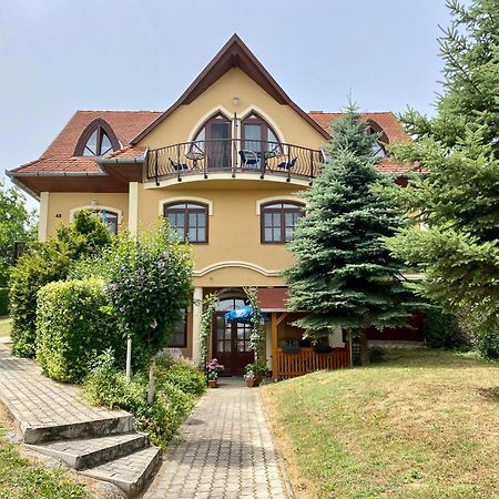 Apartament Katalin App. Zalagyoengye Zalakaros Zewnętrze zdjęcie